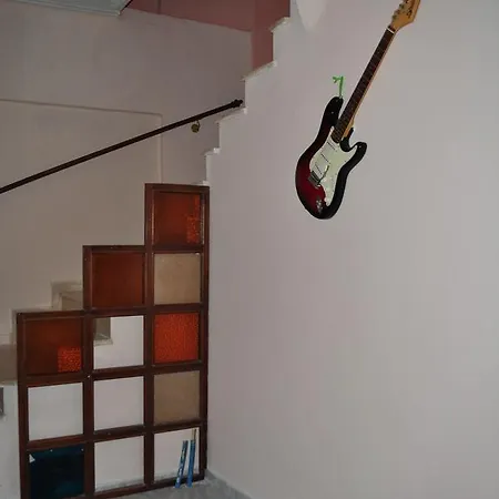 Simple Hostel