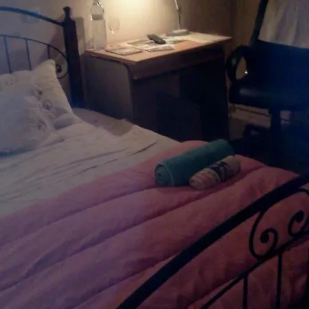 Auberge de jeunesse Simple *